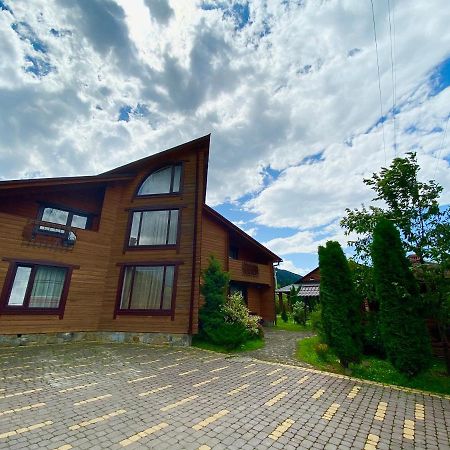 Садиба Вежа Verhovîna Exterior foto