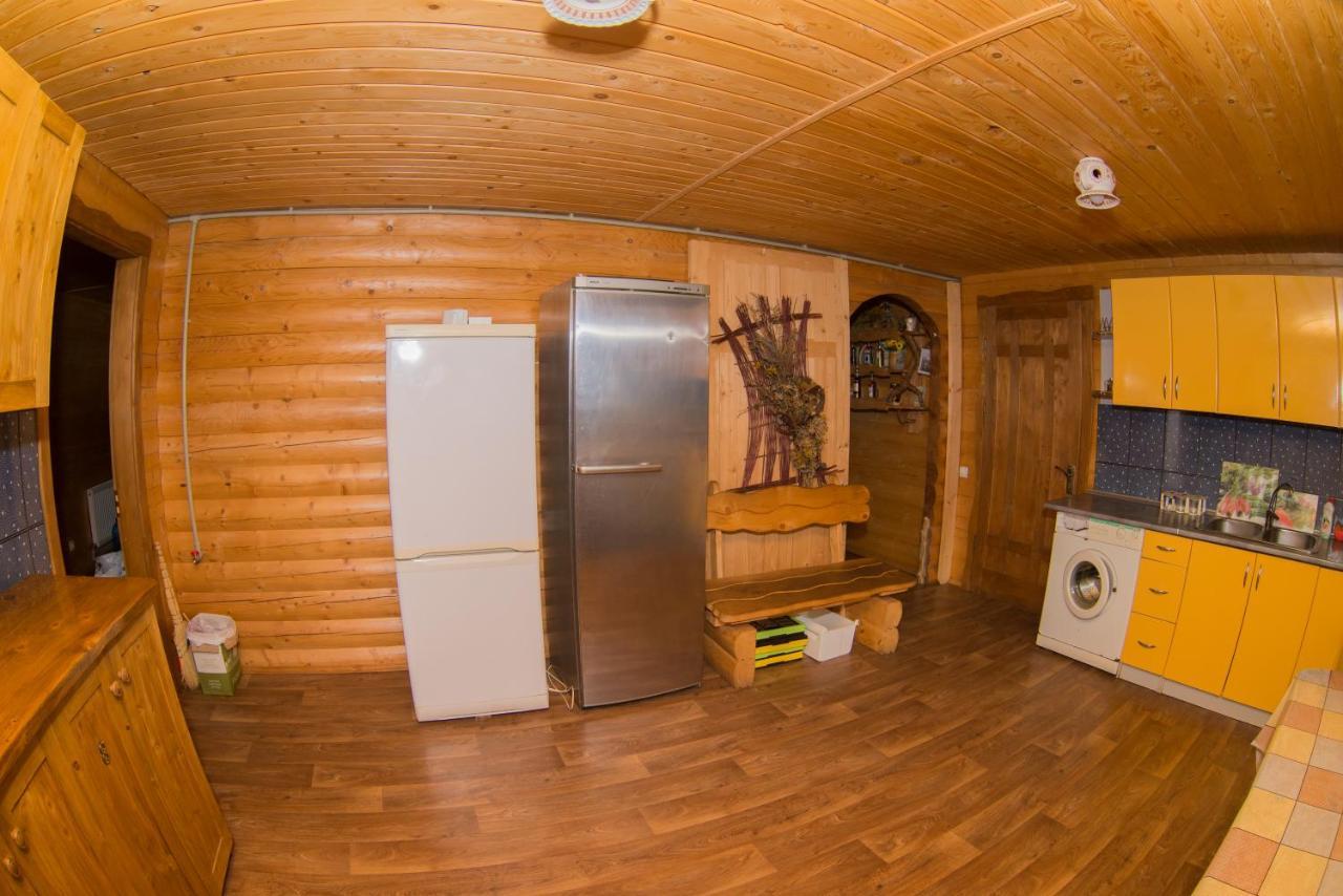Садиба Вежа Verhovîna Exterior foto