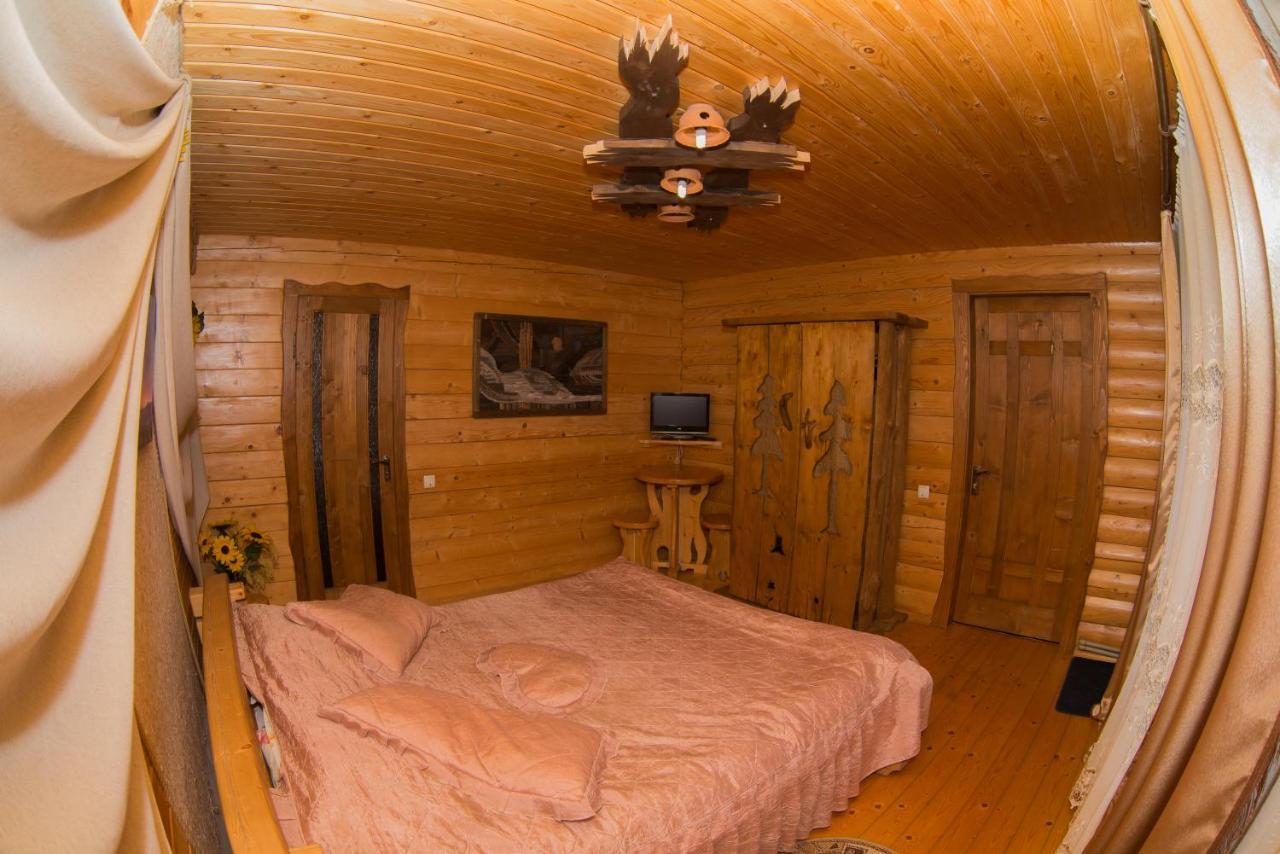 Садиба Вежа Verhovîna Exterior foto