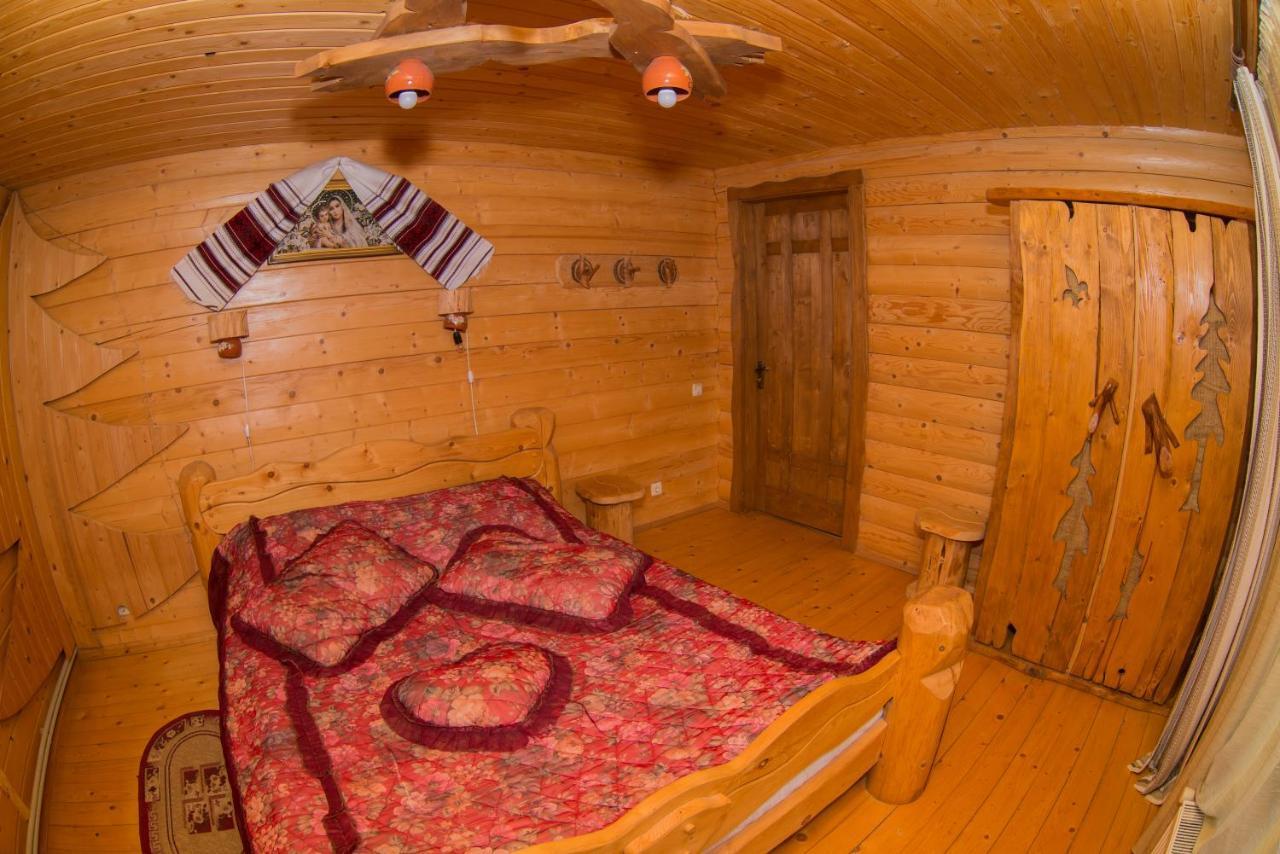 Садиба Вежа Verhovîna Exterior foto