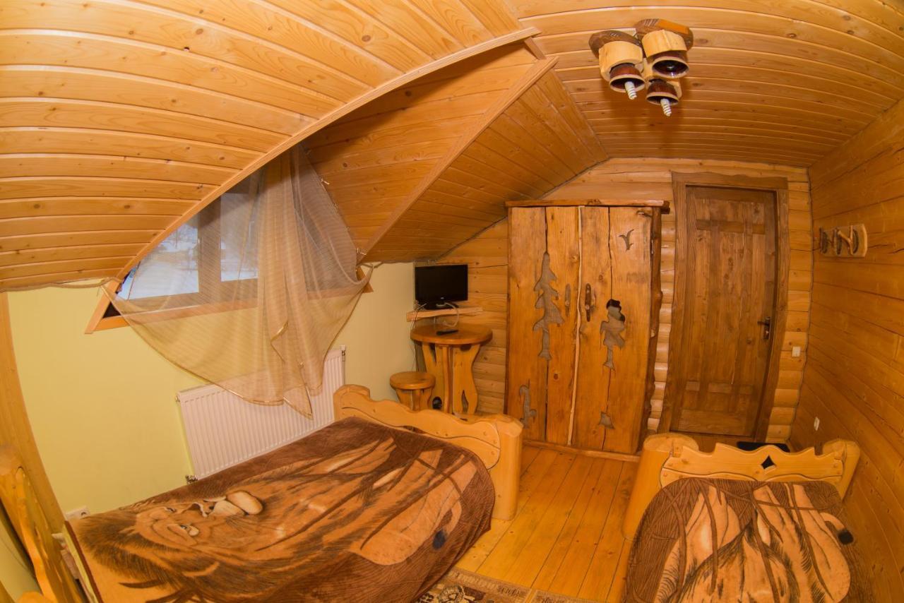 Садиба Вежа Verhovîna Exterior foto